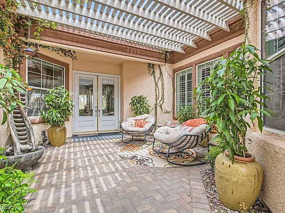 5th image of 10408 Mezzanino Ct