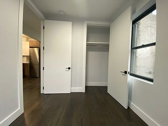 2nd image of 771 Lexington Ave #B2