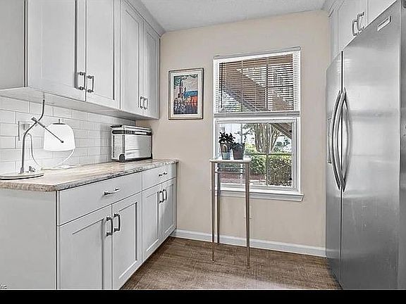 5th image of 2158 Refuge Ct #2158