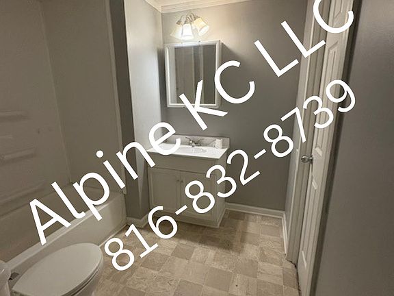 2nd image of 120 Countryside Ln