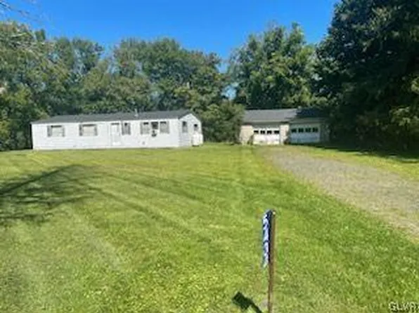 5434 Neola Rd, Stroudsburg, PA 18360
