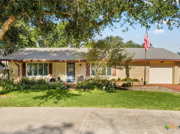 612 Kathy Dr, Seguin, TX 78155