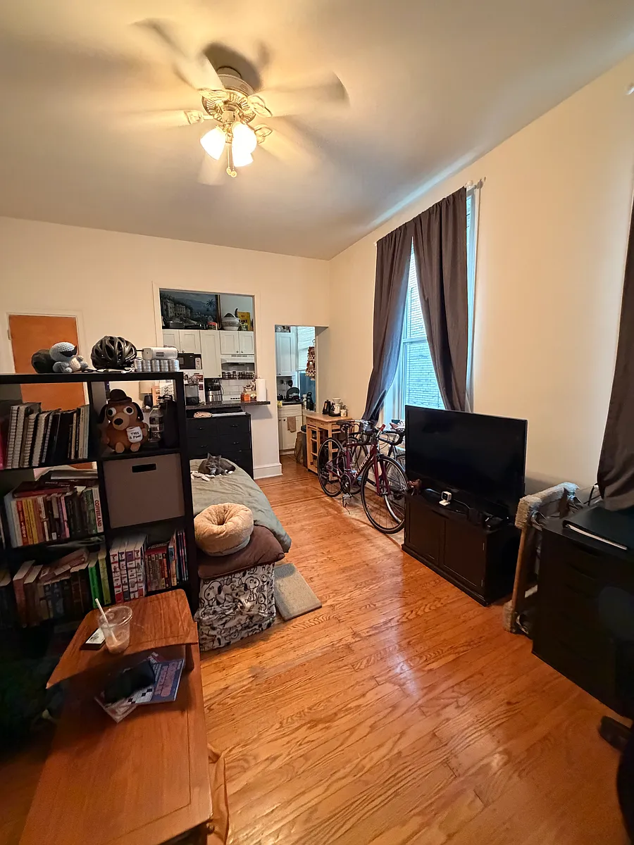 Building Photo - 1309 Spruce St #2C