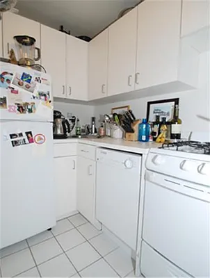 Rented by Buchbinder & Warren | media 7