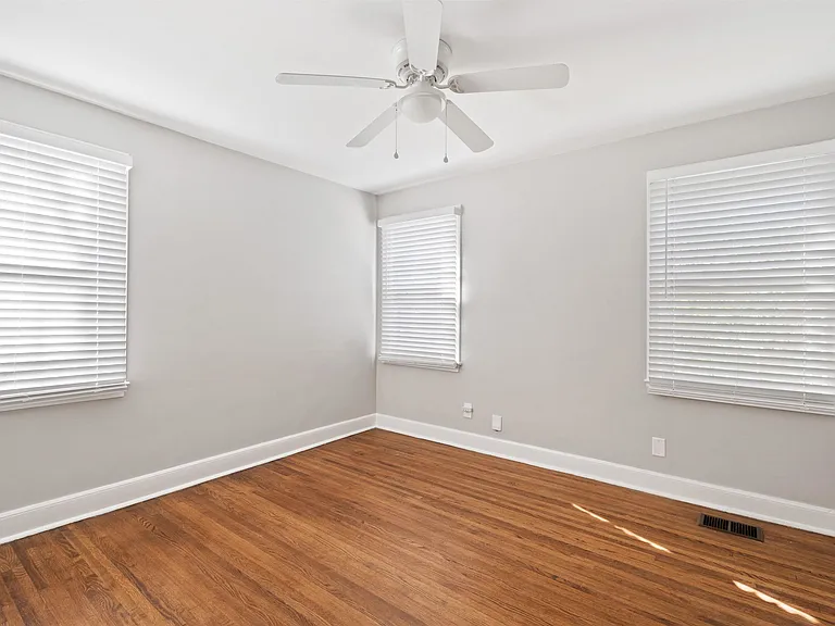 3753 Friar Tuck Rd — Photo 15