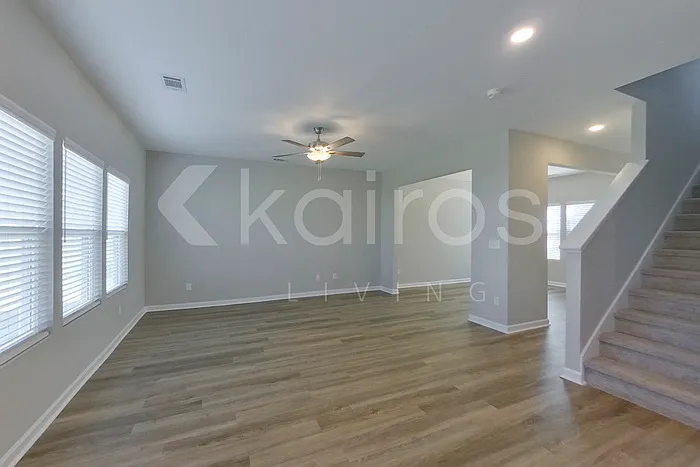 7161 Foggy River Dr — Photo 8
