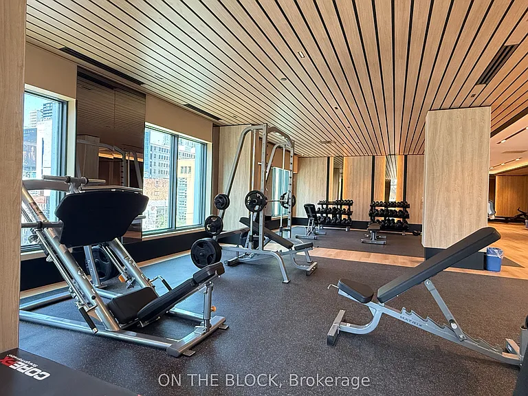 252 Church St #Penthouse 17 — Photo 22