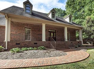 2307 River Run Rd, Browns Summit, NC 27214