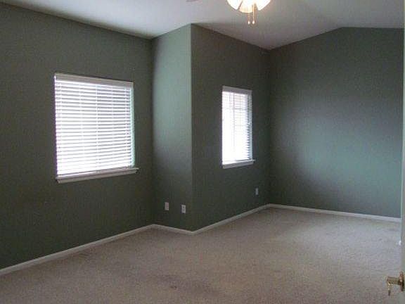 2nd image of 1703 Whitehall Dr #9B