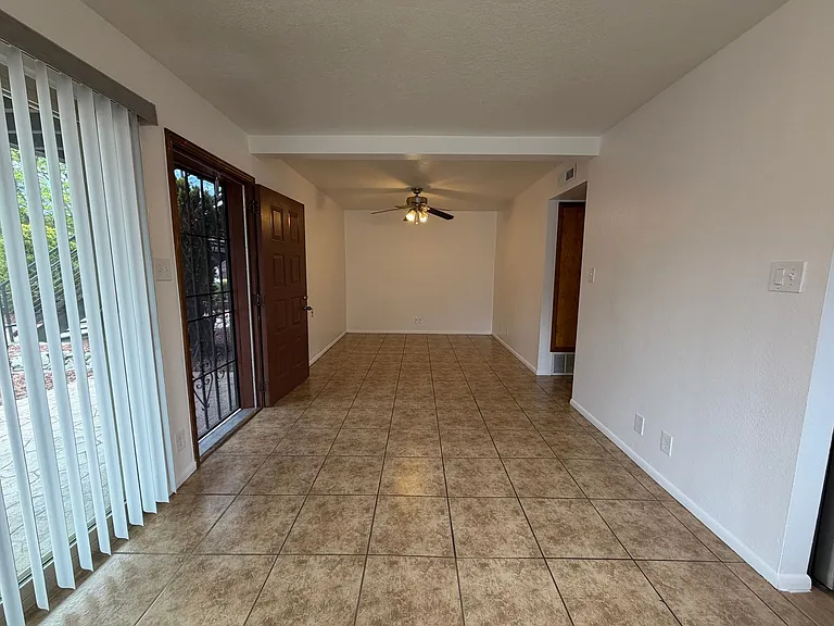 1307 Rufina Ln #2 — Photo 3