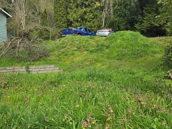 235 S Hartford Avenue, Bremerton, WA 98311