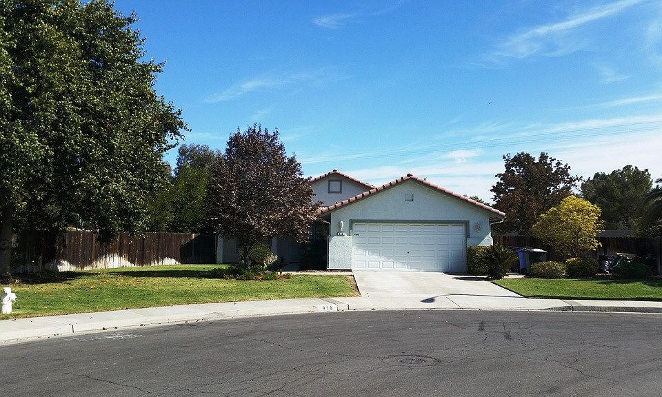 1st image of 918 E Palm Dr