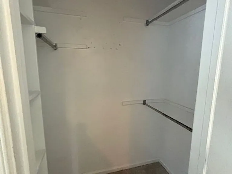 4657 Shallowford Cir — Photo 18