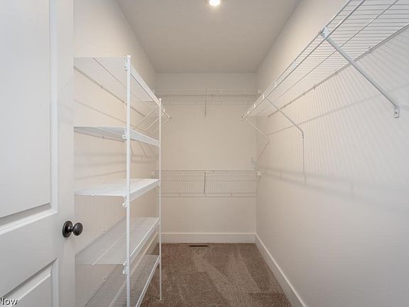 5th image of 8872 Firethorne Dr