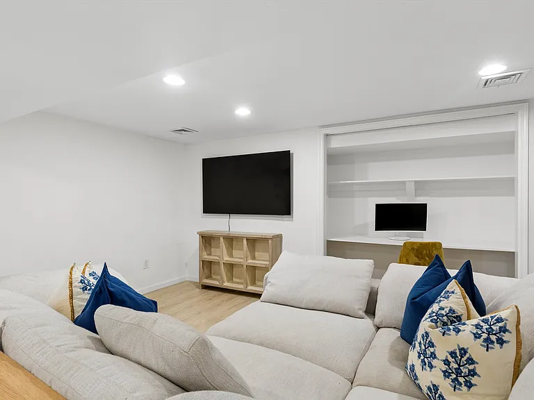 5 Oak Ledge Ln — Photo 14