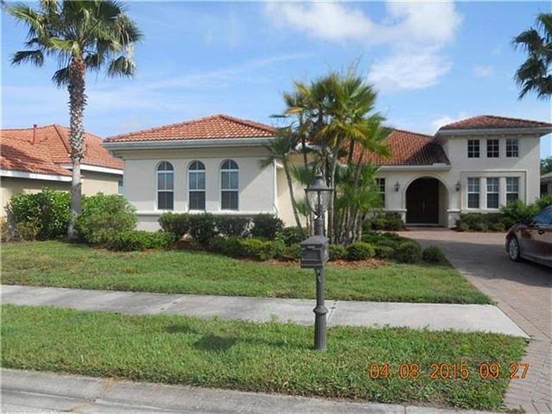 1st image of 270 Montelluna Dr