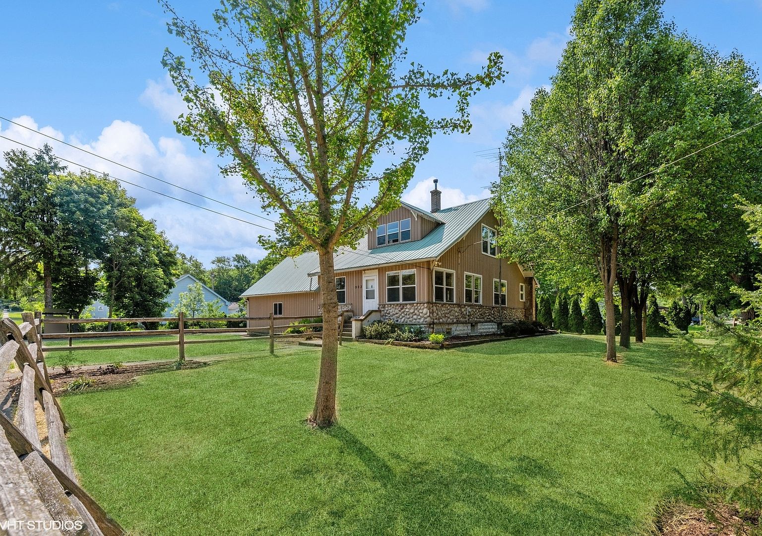 903 Lincoln Ave, Fox River Grove, IL 60021 Zillow