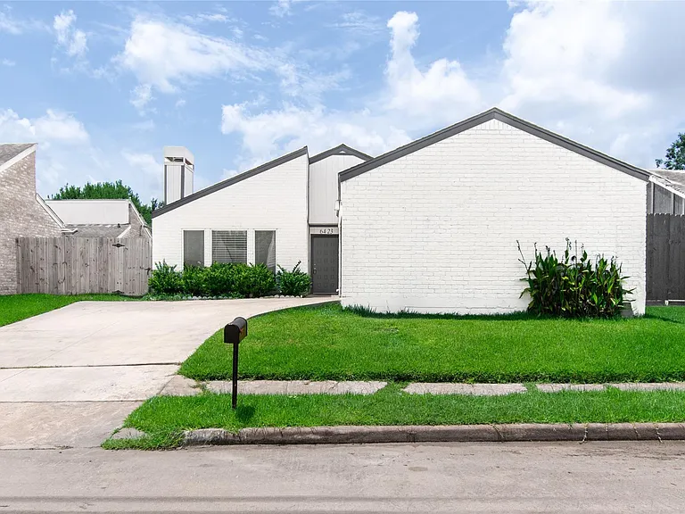 6423 Coachwood Dr — Photo 39
