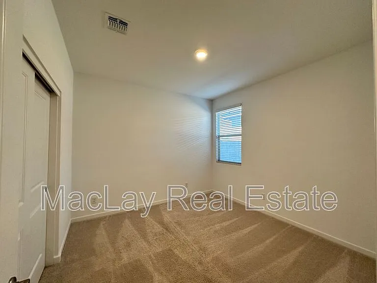 25361 N 144th Dr — Photo 15
