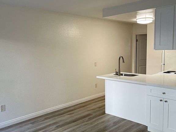 4th image of 4033 Texas St APT 2