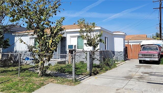 2nd image of 5317 Beechwood Ave