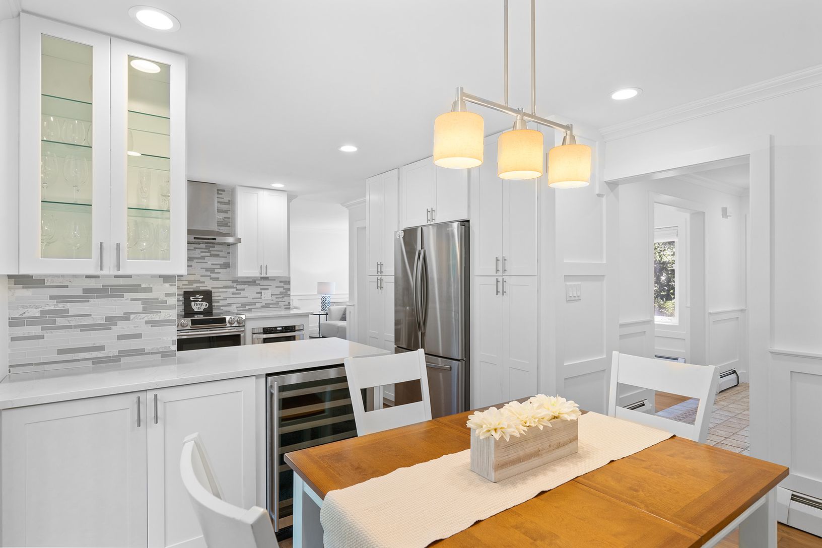  Kitchen / Breakfast nook