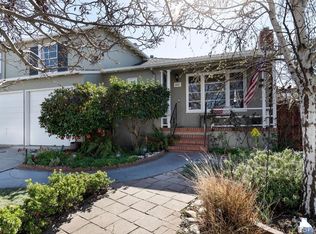 1641 Westmoor Rd, Burlingame, CA 94010