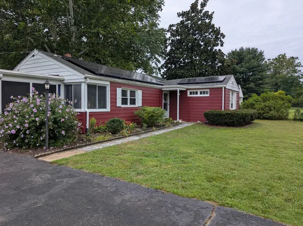 4404 Church Rd, Mount Laurel, NJ 08054