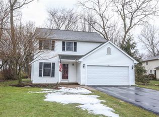 647 Cardile Dr, Webster, NY 14580