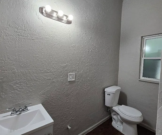 1334 N St #2 — Photo 6