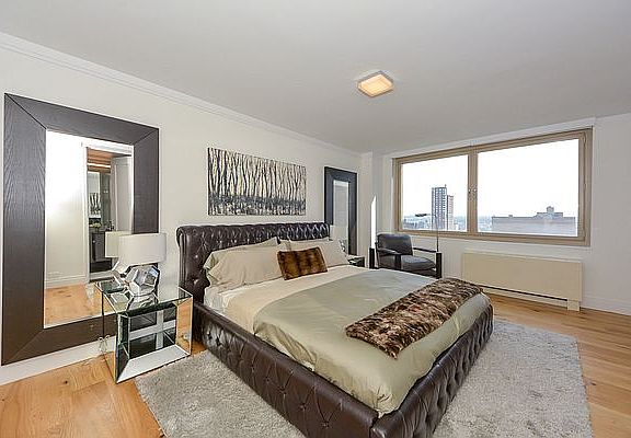 5th image of 201 E 86th St APT 11G