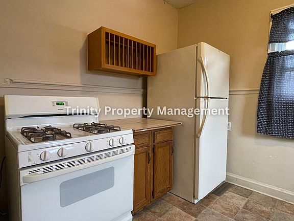 2nd image of 649 Birch St