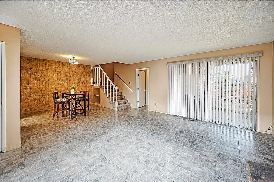 2421 Marjay Ct photo 1