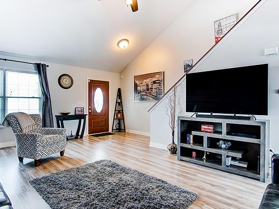 5th image of 2093 Shetland St