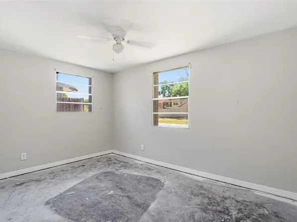 5711 64th Ave N, Pinellas Park, FL 33781