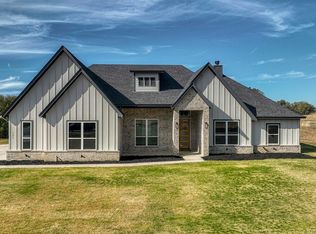 121 Dubois, Poolville, TX 76487