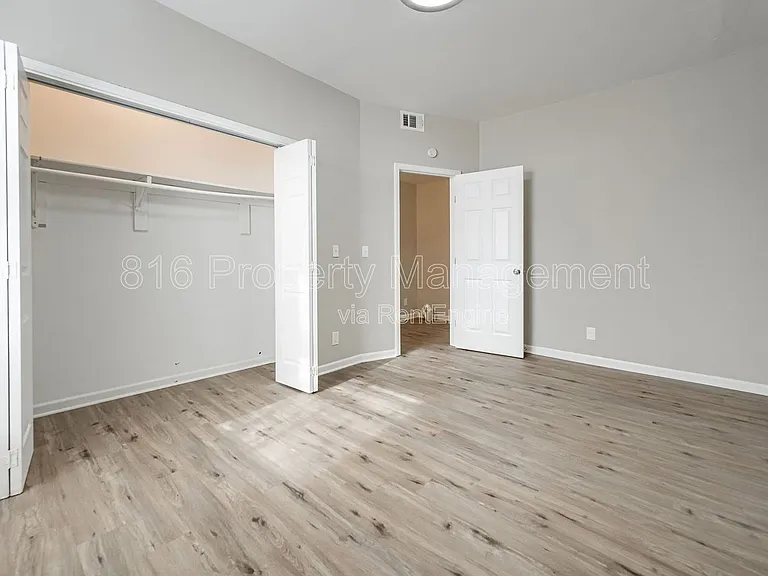 301 Benton Blvd #3 — Photo 13