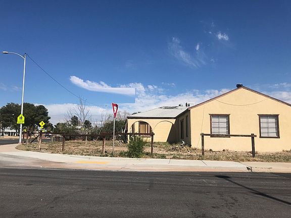 3rd image of 4330 Evergreen Pl