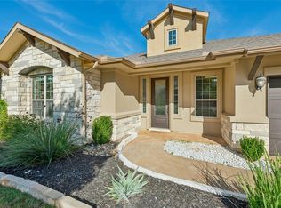 404 Highland Village Dr, Lakeway, TX 78738