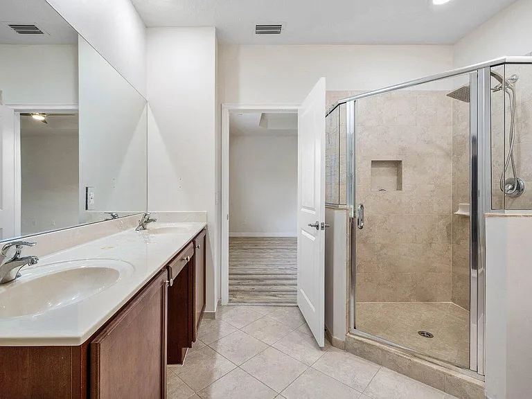 48 NW Hawthorne Pl — Photo 24