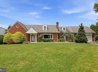 1407 Boyer Blvd, Norristown, PA 19401