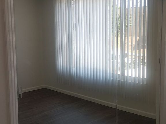 2nd image of 4247 Montalvo St