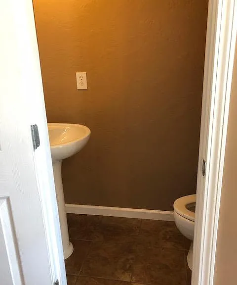 2447 Forest Lakes Ln — Photo 10