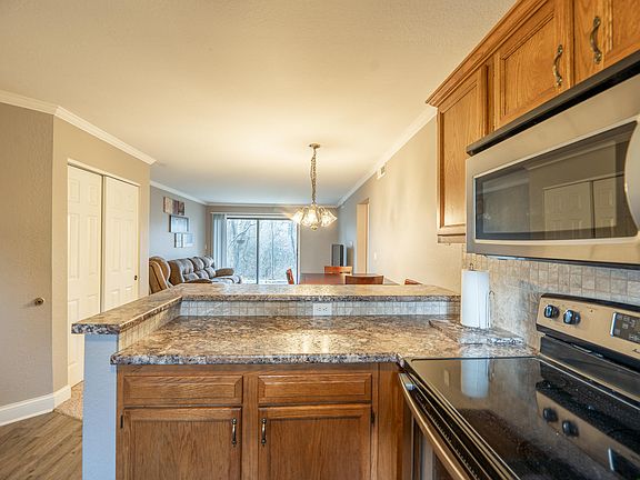 4th image of 3396 Devonwood Hls NE APT B