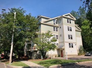 211 Hildred Dr, Burlington, VT 05401