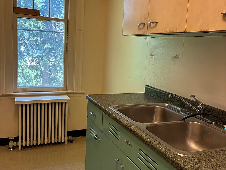 1321 Wood Ave #2 — Photo 11