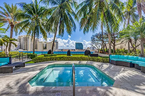 550 Okeechobee Blvd #406 Photo 1