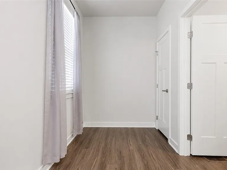 117 Moyer Hill Dr — Photo 9