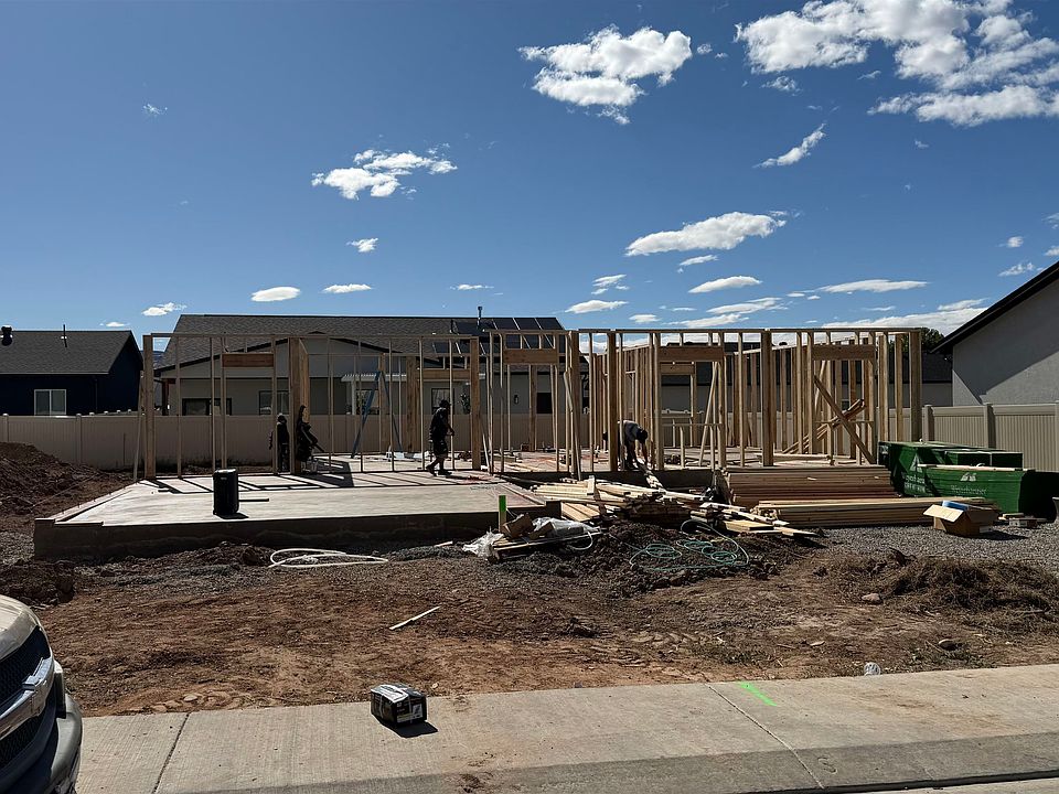 1st image of 257 Brooke Ln