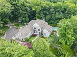 13 Pond View Terrace, Branford, CT 06405